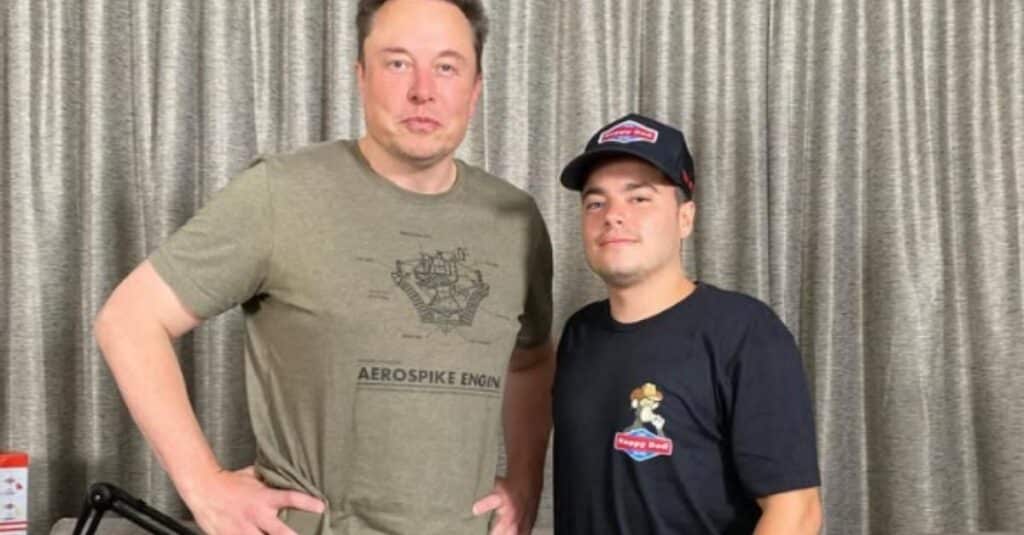 Aaron Steinberg  stands alongside Elon Musk, highlighting their partnership in advancing technological frontiers.