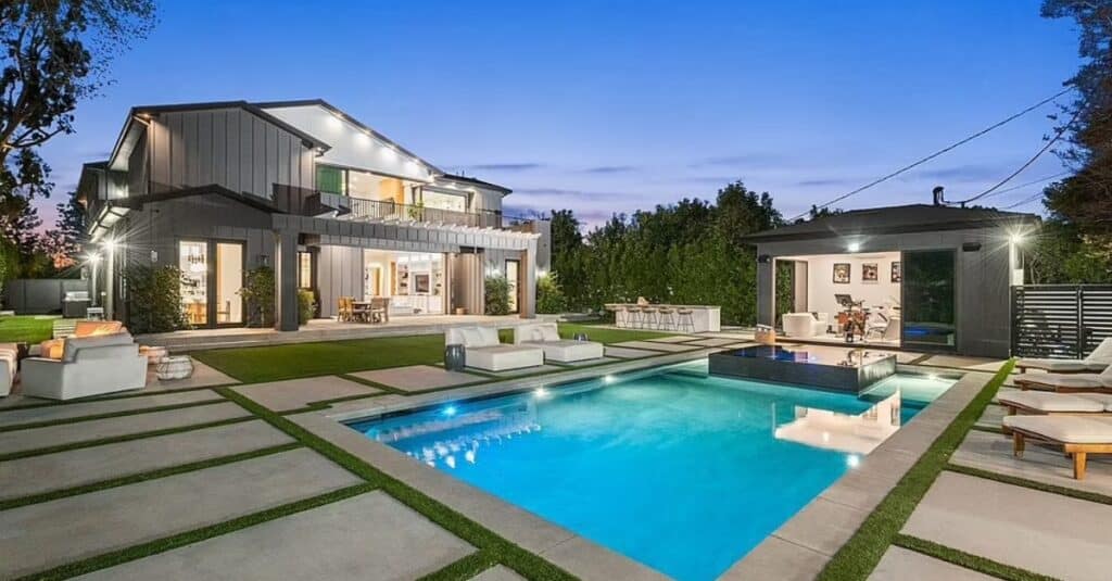 Madison Beer House